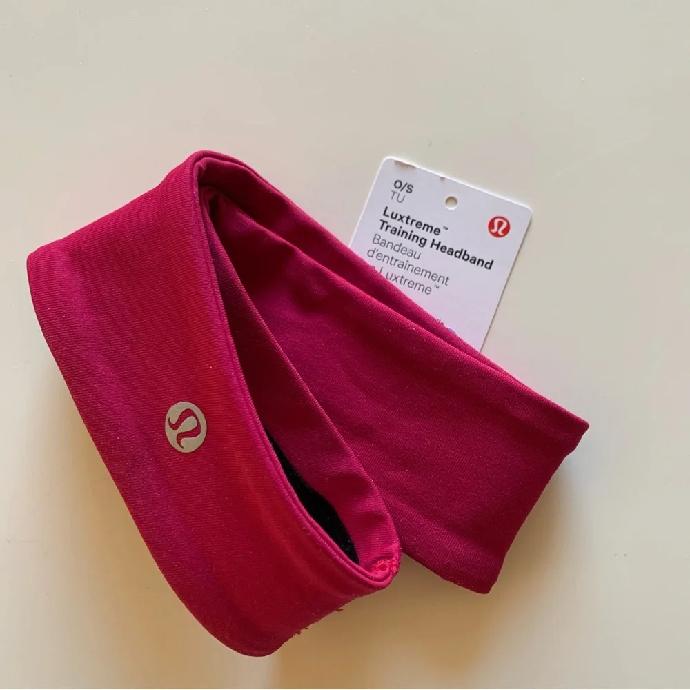 Lululemon Luxtreme Training Headband in Pink
